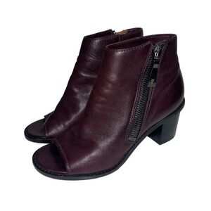 Frye Brielle Zip Peep Bootie Women’s 6.5 US‎ Wine Leather Heels